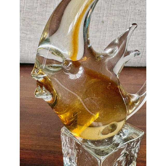 Vintage Murano-Style Glass Fish Sculpture – Amber on Ice Base For Sale - Image 9 of 10