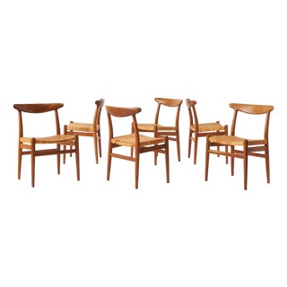 1950s Oak & Cane W2 Chairs by Hans Wegner - Set of 5 For Sale