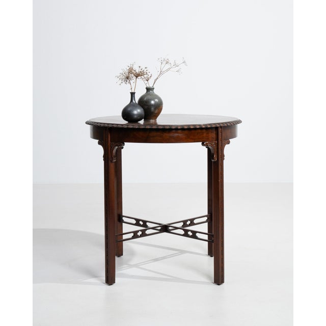 Wood 19th Century United Kingdom Rich Mahogany Round Mahogany Side Table For Sale - Image 7 of 11