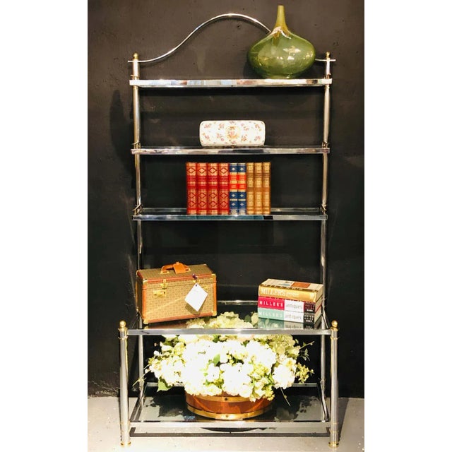 Maison Jansen Style Hollywood Regency Étagère, Bookcase, Brass and Steel Design For Sale - Image 10 of 13