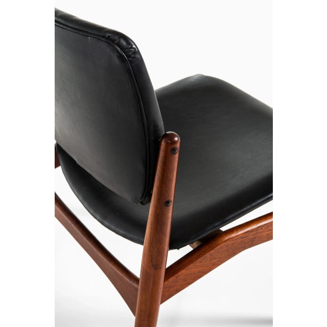 Danish Model Captain Dining Chairs by Erik Buck for Ørum Møbelsnedkeri, 1960s, Set of 4 For Sale - Image 3 of 8