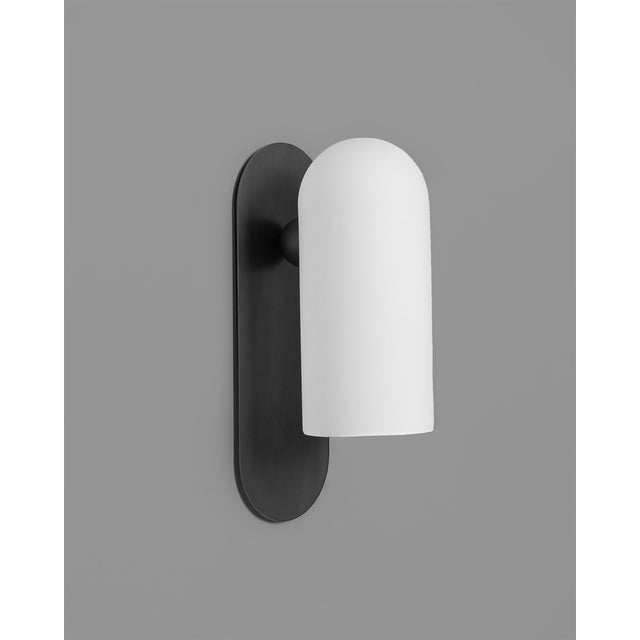 Contemporary Odyssey Wall Sconce Medium For Sale - Image 3 of 10