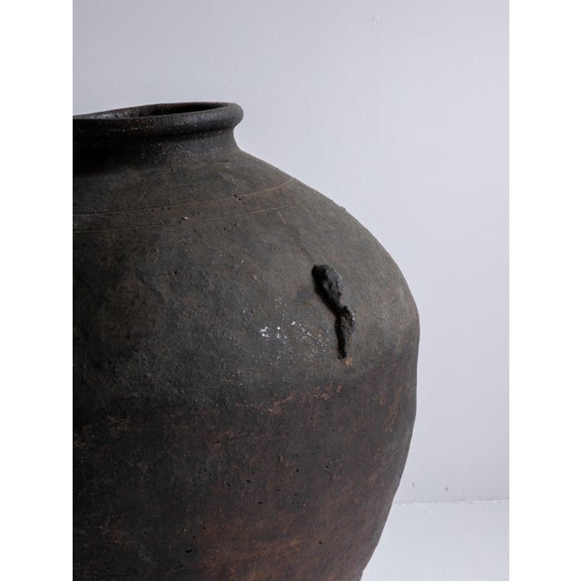 Japanese Antique Wabi-Sabi Edo Pottery Vase 18th Century / Tsubo For Sale - Image 9 of 15