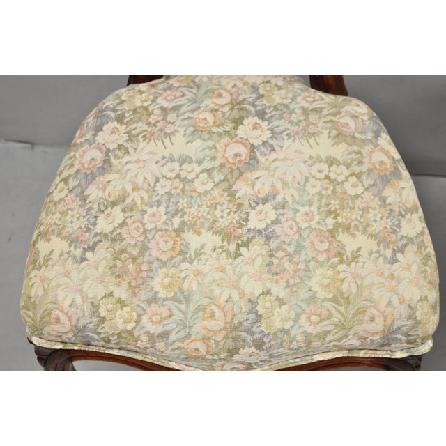 Antique Victorian Mahogany Pretzel Balloon Back Parlor Side Chairs - A Pair For Sale In Philadelphia - Image 6 of 15