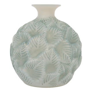 Ormeaux Vase in Opalescent Glass by René Lalique, 1926 For Sale