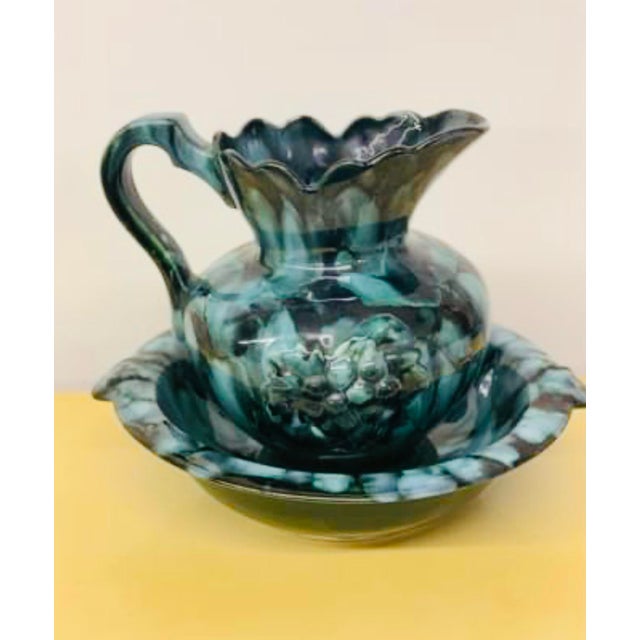 Late 20th Century Arkansas Pottery Pitcher and Basin - 2 Pieces For Sale In Louisville - Image 6 of 11