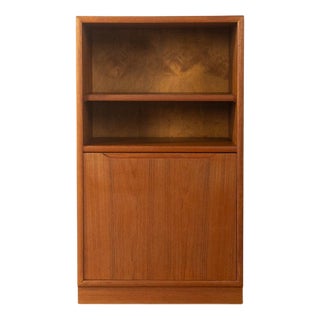 Vintage Chest of Drawers in Solid Wood, 1960s For Sale