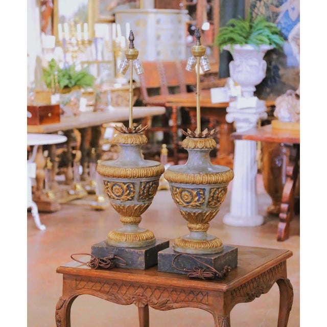 Pair of Mid-Century Italian Carved and Painted Urn Form Table Lamps For Sale - Image 4 of 12