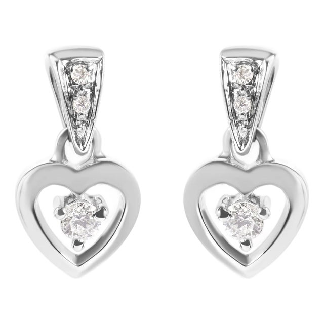 14K White Gold 1/6 Cttw Diamond Dangle Heart Stud Earrings (H-I, SI2-I1) For Sale