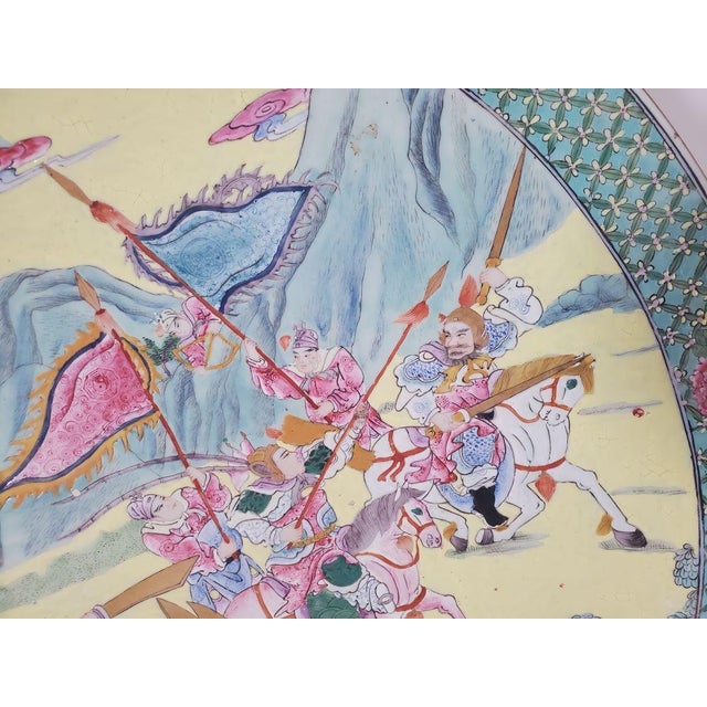 Ceramic 18th Century Large Figurative Chinese Export Porcelain Charger With Qianlong Mark For Sale - Image 7 of 8