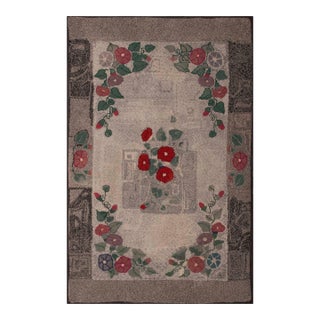 1930s Gray Floral Folk Art Antique American Hooked Rug 3 X 4'9" Handknotted Wool Carpet For Sale
