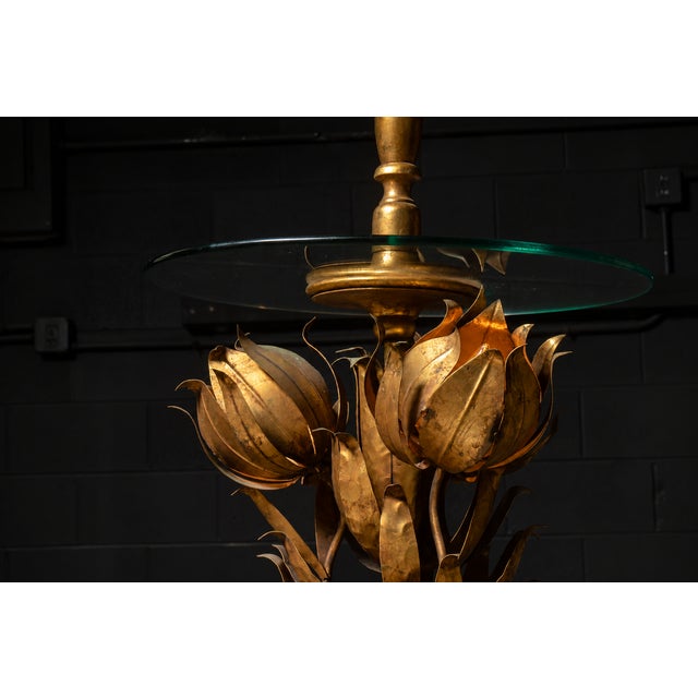 Mid 20th Century Vintage Hollywood Regency Lamp Table With Floral Motif Lamps For Sale - Image 5 of 7