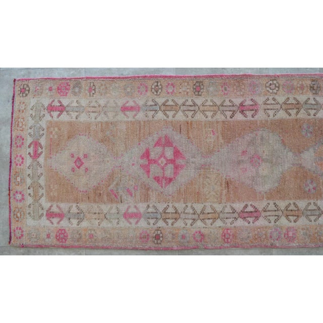 1970s Pink Kurdish Runner Rug Hand-Knotted Distressed Hallway Decor For Sale - Image 6 of 10