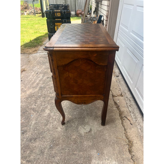 French 19th Century Louis XV Walnut Chest of Drawers For Sale - Image 6 of 8