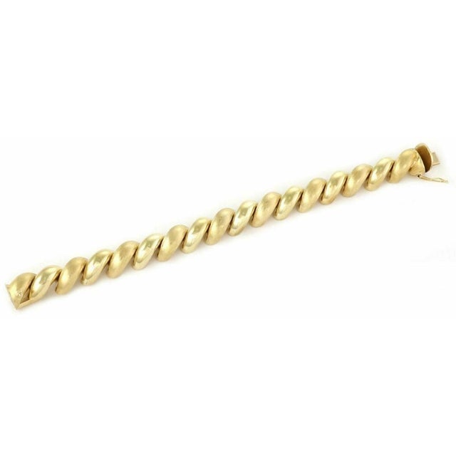 Mid 20th Century San Marco Italy 14k Yellow Gold Macaroni Link Bracelet For Sale - Image 4 of 8