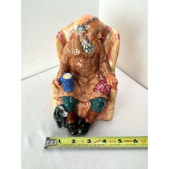 Vintage Royal Doulton Figurine ~ “Uncle Ned” ~ Hn 2094 For Sale - Image 11 of 12