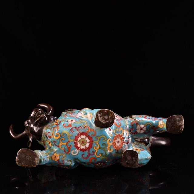 Late 19th Century Cloisonné Enamel Ox Figure, 2400g, Gilt Bronze For Sale - Image 10 of 12