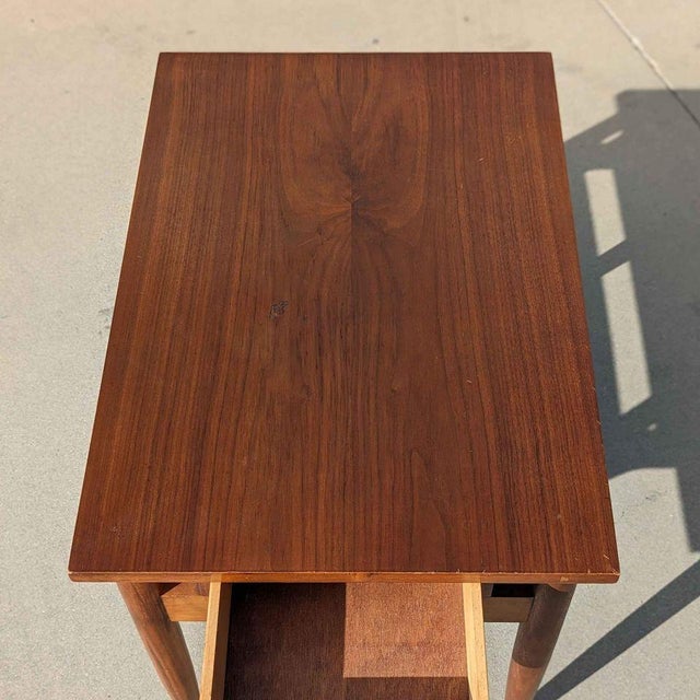 Mid-Century Modern Solid Wood Side Table by Red Lion Table Co., 1960s For Sale In Los Angeles - Image 6 of 8