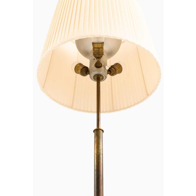Josef Frank Brass and Silk Floor Lamp by Josef Frank for Svenskt Tenn, 1960s For Sale - Image 4 of 8