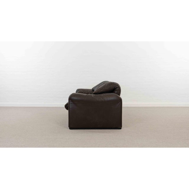 Vintage Two-Seater Leather Sofa by Vico Magistretti for Cassina, 1970s For Sale - Image 16 of 18