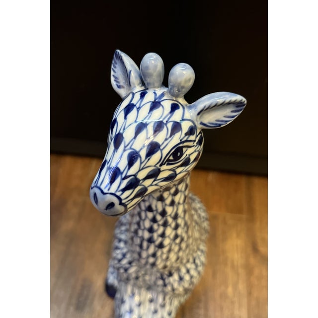 Vintage MCM Andrea by Sadek Blue & White Painted Fishnet Sitting Giraffe 13" Tall Figurine For Sale - Image 4 of 7