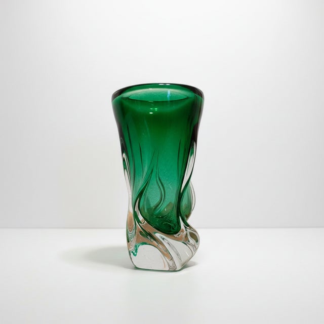 This expressive handblown art glass vase by Josef Hospodka exemplifies the sculptural and organic approach that defines...