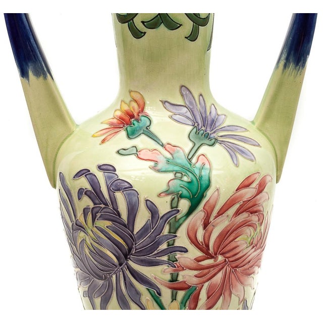 Art Nouveau Amphora Vases from Longchamp, 1900s, Set of 2 For Sale - Image 5 of 16