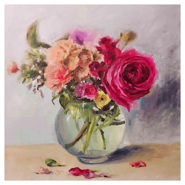 Elena Mardashova, Flowers in the Round Vase, Oil on Canvas, 2022 For Sale