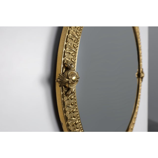 20th Century Neo‑Classical French Round Mirror in Copper Finish, 1970s For Sale - Image 4 of 11