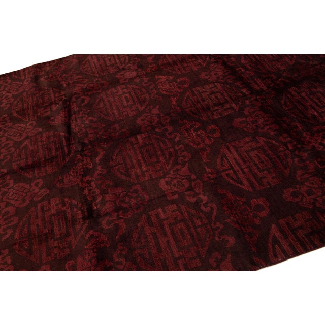 Burgundy 6 X 9 Modern Ziegler Wool Rug in Burgundy With Deco Design For Sale - Image 8 of 8