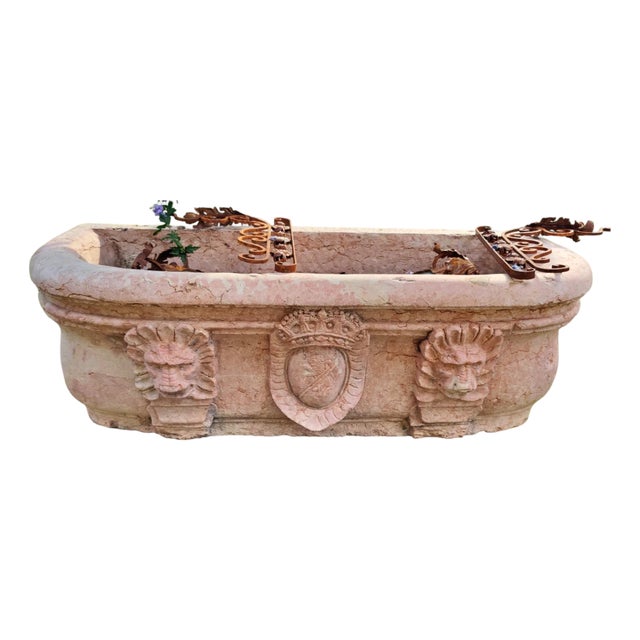 Red Verona Marble Bathtub, 19th Century For Sale