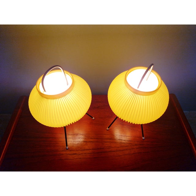 Tripod Lamps in Pale Green Pleated Celluloid, 1960s, Set of 2 For Sale - Image 12 of 18