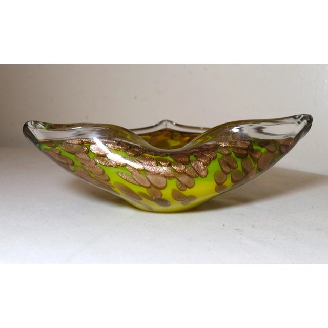 Large Vintage Hand Blown Murano Art Glass Cigarette Cigar Gold Yellow Ashtray For Sale In New York - Image 6 of 12