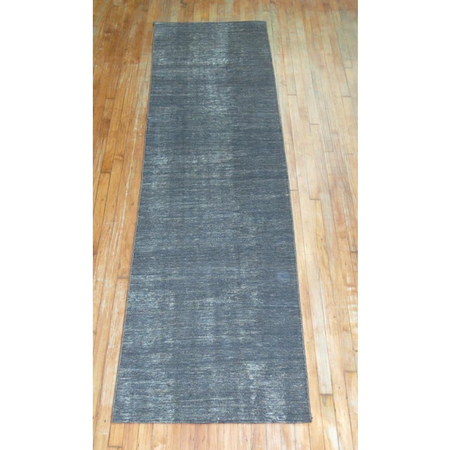 Brown Hand Knotted Minimalist Turkish Kilim Runner For Sale In New York - Image 6 of 6