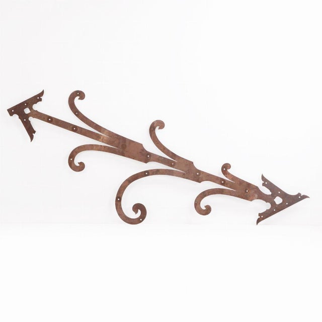 Late 19th Century Pair of Monumental French Iron Strap Hinges, Scroll and Arrow Form, C. 1890. For Sale - Image 5 of 8