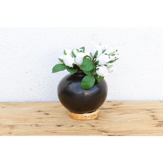 Sculpture Materials Vintage San Bartolo Black Clay Global Vessel For Sale - Image 7 of 7