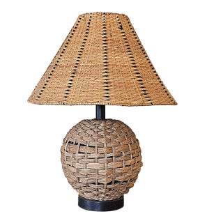 Vintage Natural Rattan Woven Table Lamp With Matching Basket Weave Shade For Sale