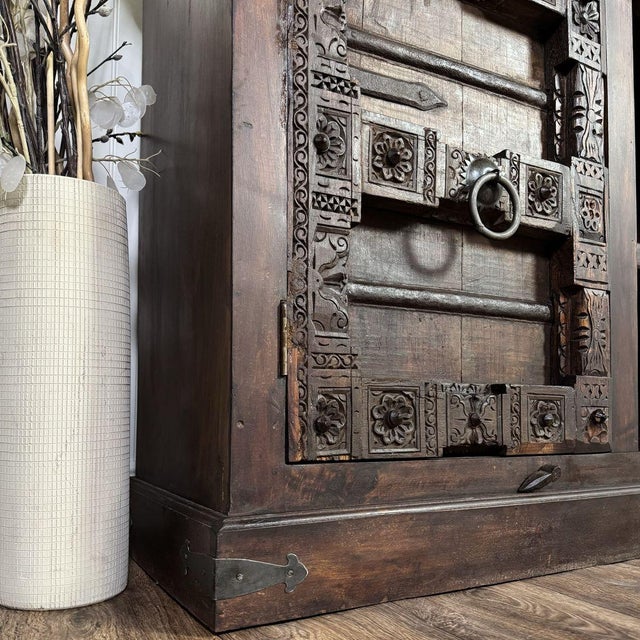 Vintage Hand-Carved Solid Wood Credenza, Sideboard, or Media Console For Sale - Image 12 of 16