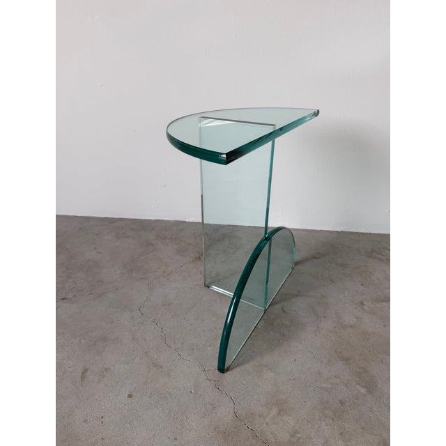1980s Postmodern Italian Design Geometric Sculptural Glass Side Table For Sale In Miami - Image 6 of 12