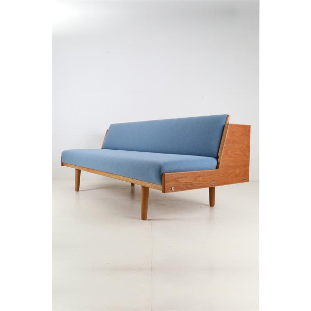 Wood Danish GE 258 Sofa Bed by Hans Wegner for Getama, 1960s For Sale - Image 7 of 18