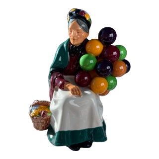 Antique Royal Doulton Figurine ~ “The Old Balloon Seller” ~ Hn 1315 For Sale