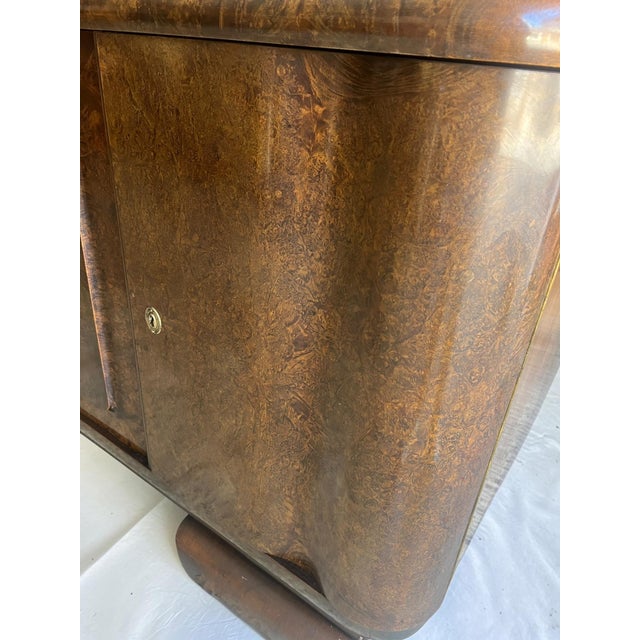 1930s Art Deco Sideboard in Burl Walnut, 1930 For Sale - Image 5 of 18