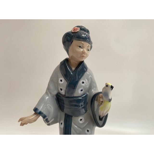 Vintage Porcelain Geisha from Casades, Spain, 1980s For Sale - Image 4 of 8