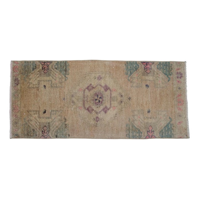 Muted Color Small Turkish Rug, 1970s Hand Made Bath Mat Kitchen Decor, Entry Mat - 16″ X 36″ For Sale - Image 6 of 13