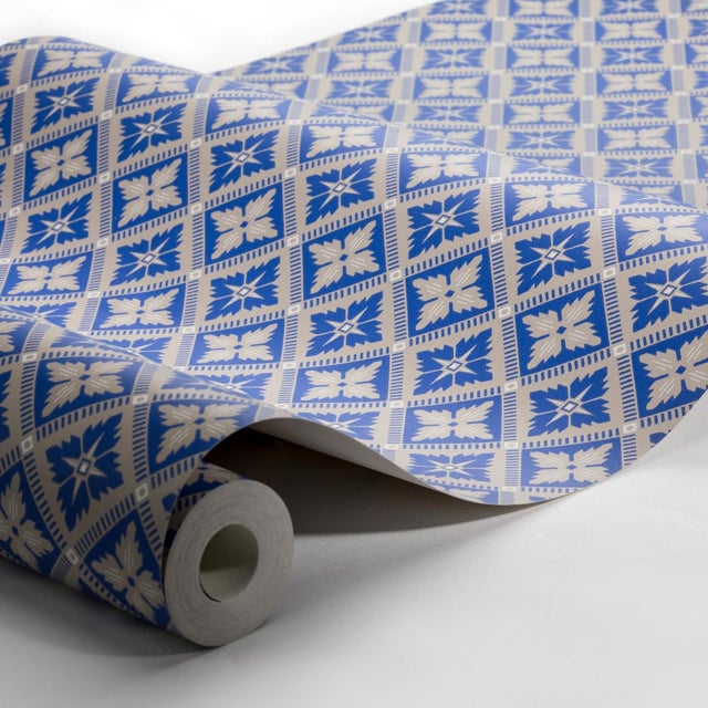 Stylish and graphic, Loka is inspired by 19th-century floral patterns. This product is FSC Certified. Available in North...