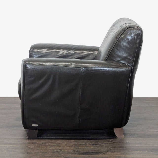 Modern Natuzzi Leather Lounge Armchair - Comfortable Modern Seating For Sale - Image 3 of 12