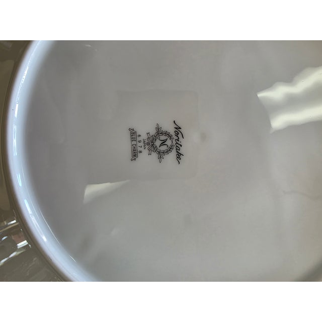 Japanese Vintage Noritake "Blue Charm" China Set Service for 16 Plus Service Pieces, 155 Pieces Total For Sale - Image 3 of 5