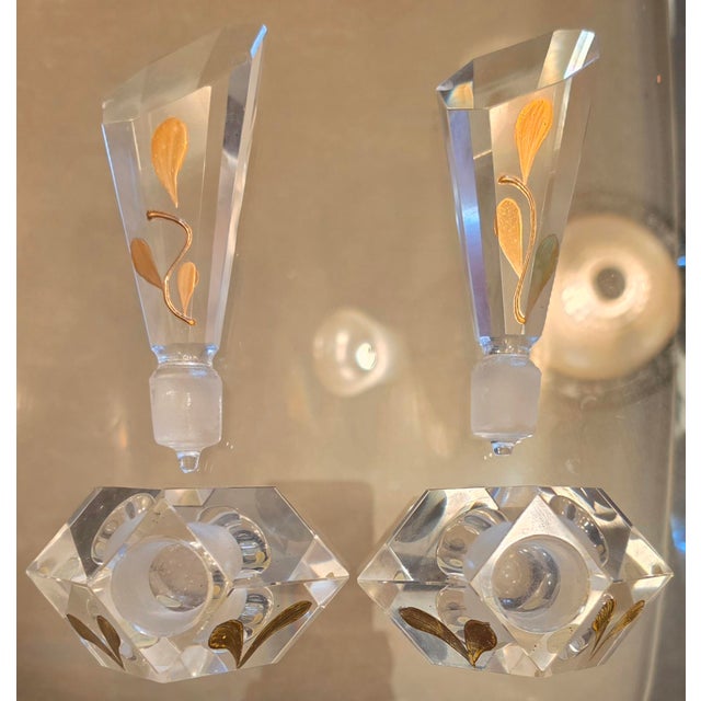 Transparent Mid-Century Pair Beautiful Large Cut Clear Crystal Prism Perfume Bottle Etched Gold Floral For Sale - Image 8 of 8