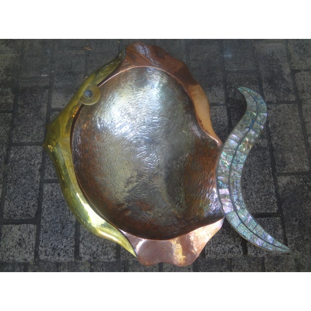 Mid-Century Modern Mexican Modernist Mixed Metal and Abalone Fish Bowl, Circa. 1960 For Sale - Image 3 of 11