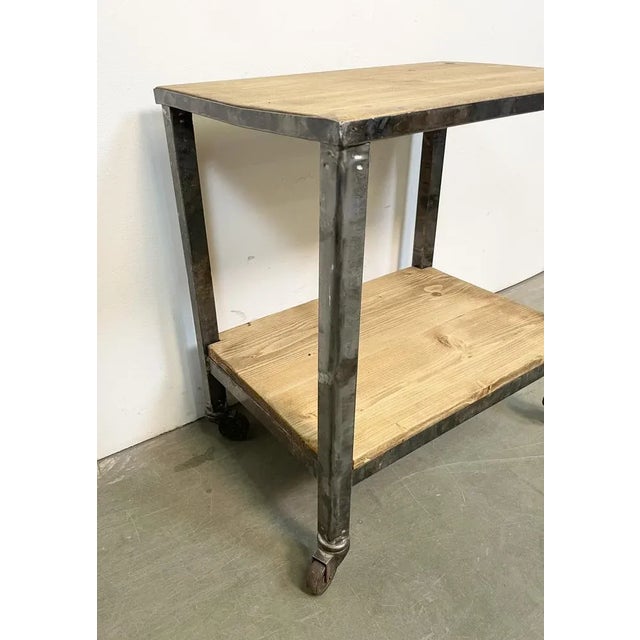 Mid-Century Modern Industrial Side Table on Wheels, 1960s For Sale - Image 3 of 10